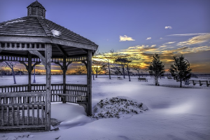 https://pixabay.com/en/snow-winter-cold-white-landscape-616319/